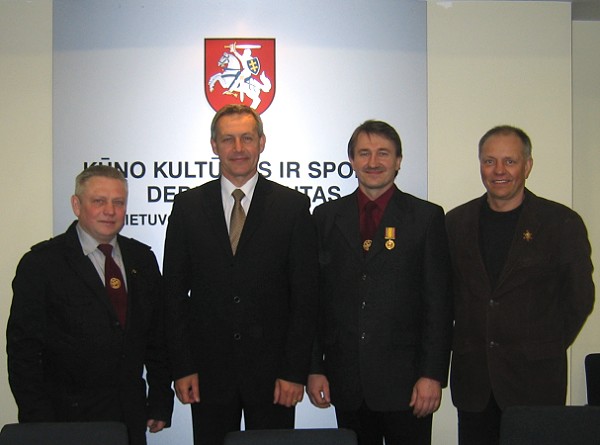 K. BartkekviÄius, A. Raslanas, A. Valuntonis, A. SimaÅ¡ka