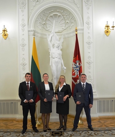 Kauno karate klubo "Era" sportininkai ir treneriai